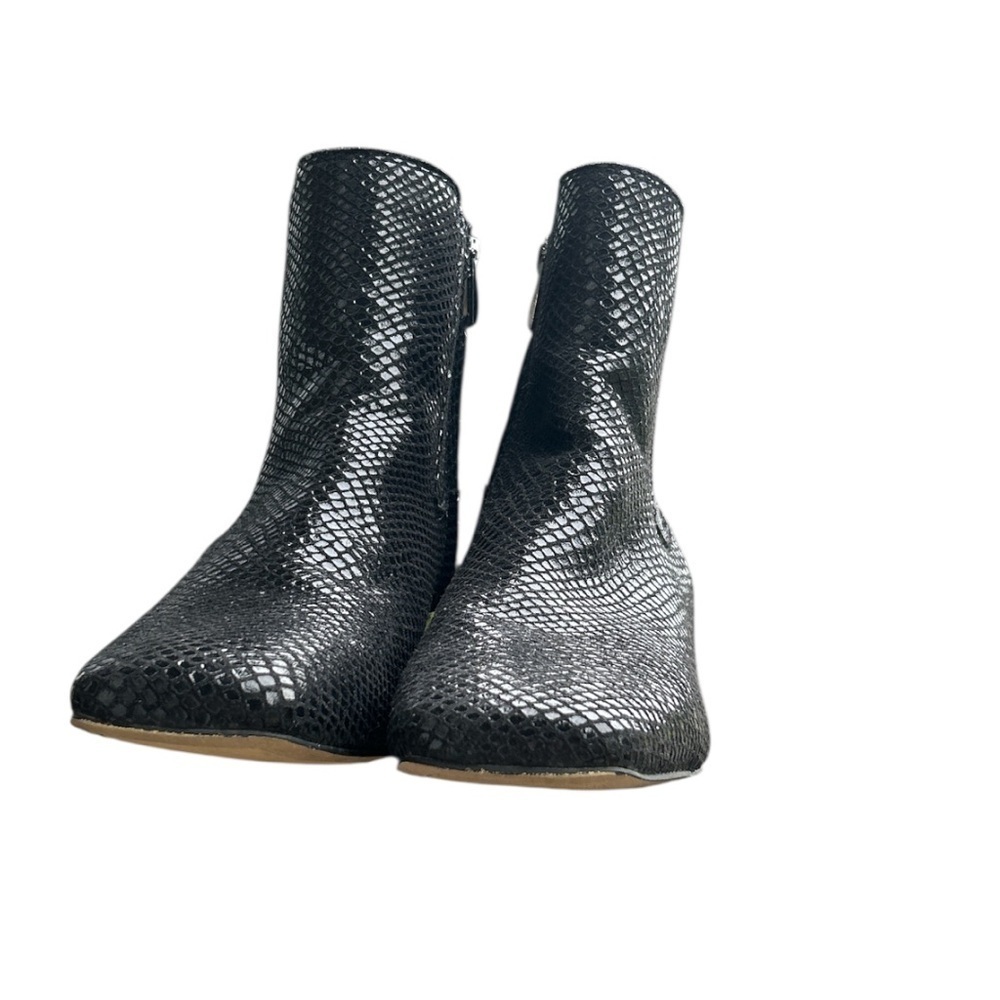 Franco Sarto Waxton Black Snake Print Ankle Boots Size 8.5 - Picture 11 of 12
